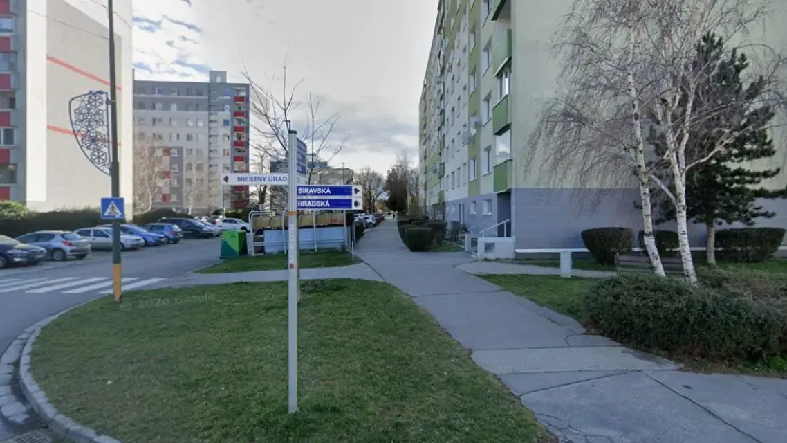 Rekonštrukcia chodníka na ulici Poľnohospodárska 22-26