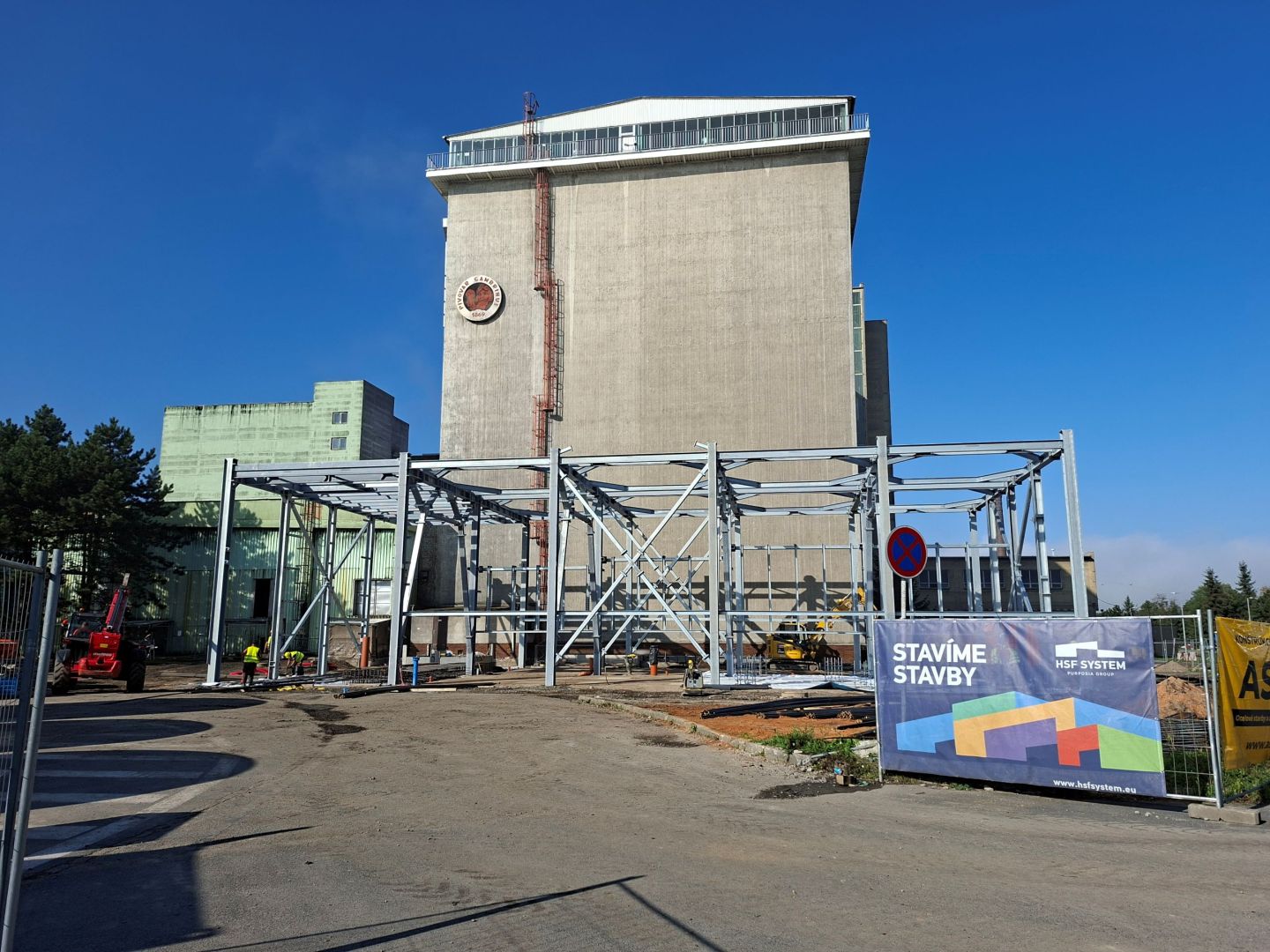 HSF System staví novou máčírnu pro Plzeňský Prazdroj. Moderní provoz zvýší kapacitu a ušetří desítky tisíc kubíků vody ročně