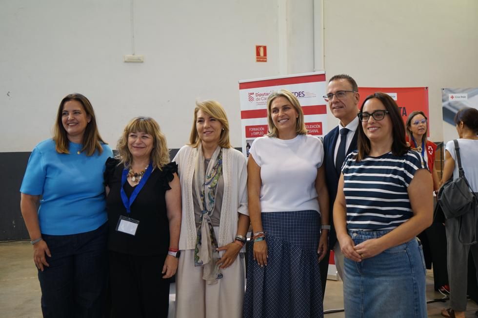 Camarero apuesta por el empleo de proximidad para llevar oportunidades de futuro a cada rincón de la Comunitat