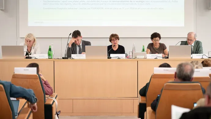 Stratégie Ecophyto 2030 : le Gouvernement partage un bilan à 2 ans en Comité d’orientation stratégique et de suivi et dresse des perspectives pour l’avenir