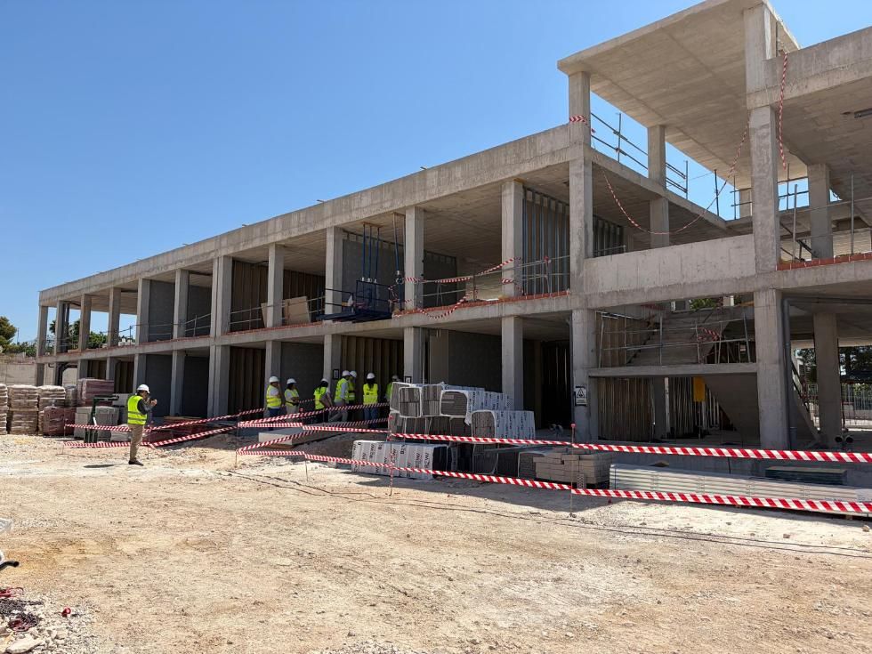 Educación incrementa en más de 8,8 millones de euros la financiación para la construcción y adecuación de cinco centros educativos