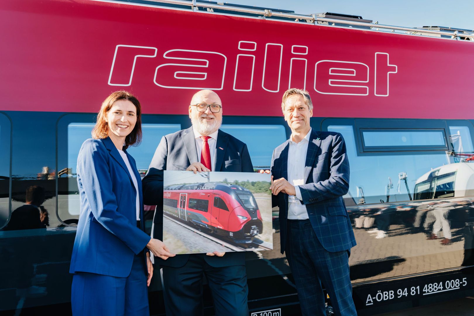 Weltpremiere: Siemens präsentiert den neuen ÖBB Railjet M bei der InnoTrans 2026