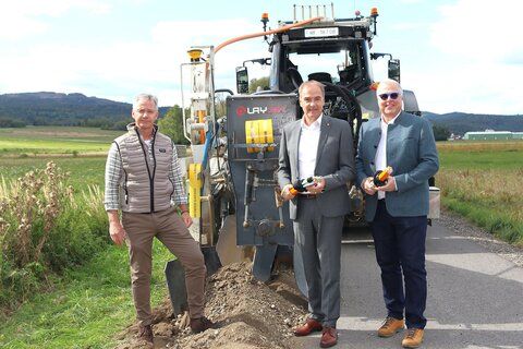 LR Schneemann: Neue Technologie sorgt für schnelleren Glasfaserausbau