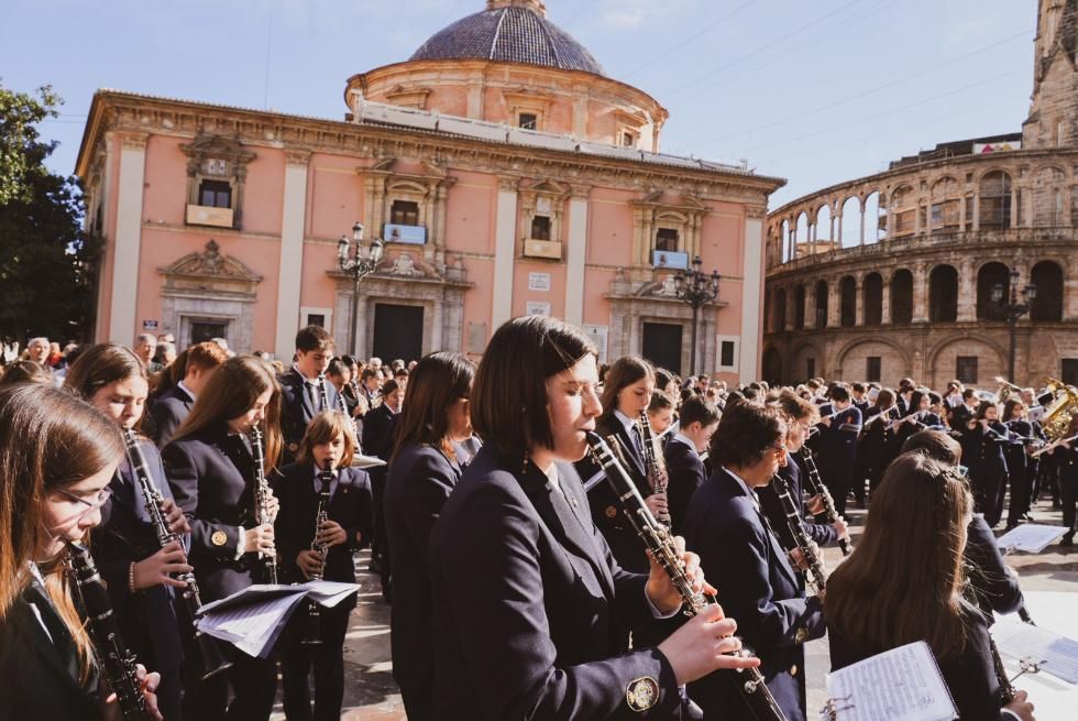La Generalitat sincroniza a 1.600 músicos jóvenes en un concierto para celebrar el inicio del curso escolar