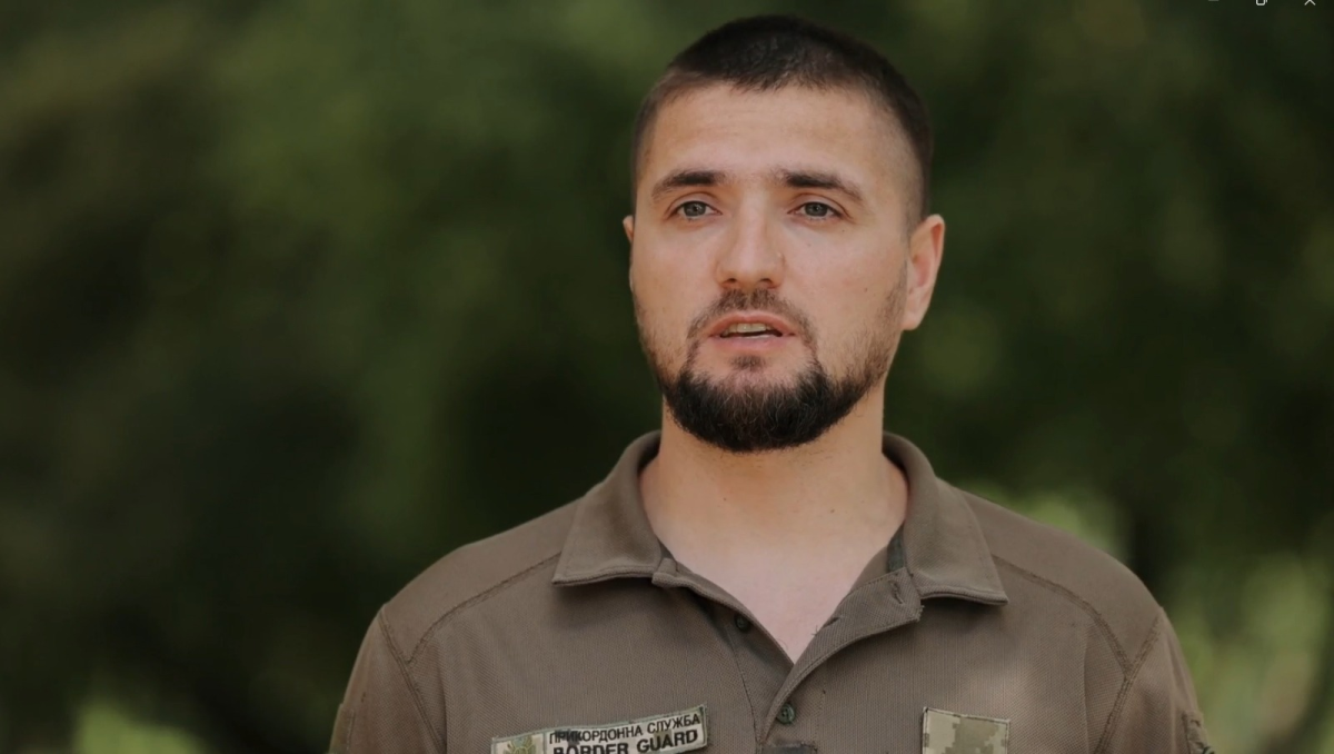 (ВІДЕО) Після полону б'є ворога на Півночі України