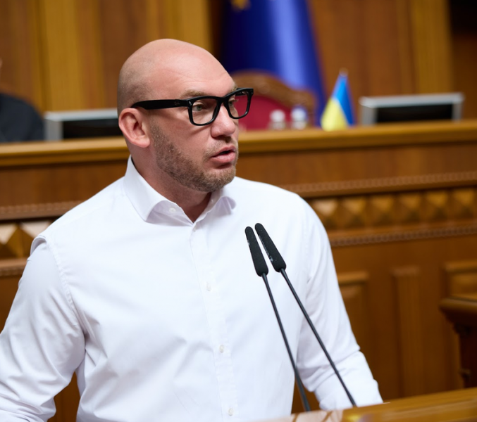 Олексій Леонов: У І-ІІІ кварталі заплановано виконати 36 індикаторів за програмою Ukraine Facility, що дозволить наповнити український бюджет