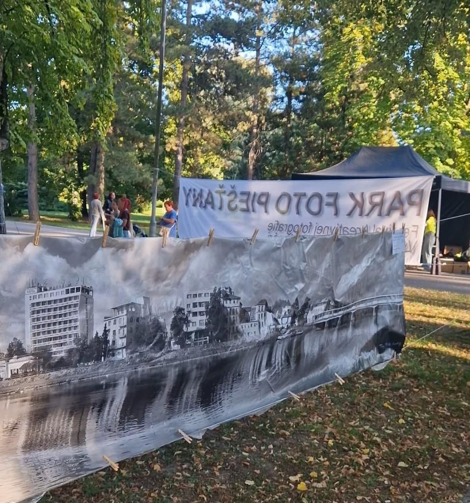 PARK FOTO PIEŠŤANY OSLÁVILO 21. ROČNÍK. CENU PRIMÁTORA ZÍSKALA PANORAMATICKÁ FOTOGRAFIA PIEŠŤAN