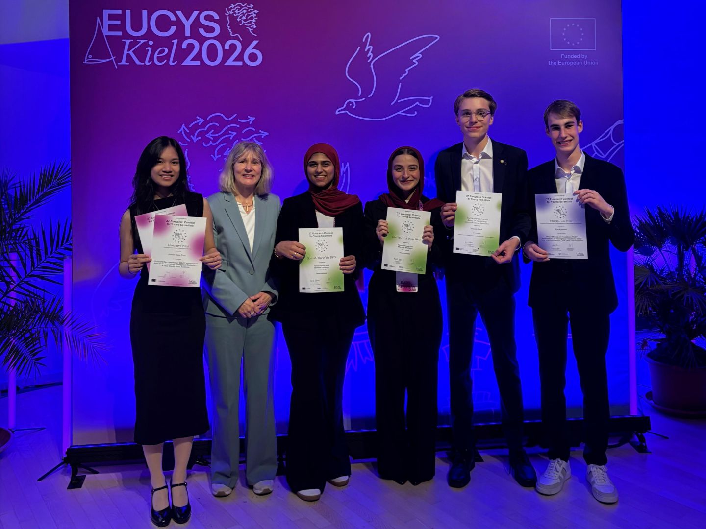 Alle Europa-Preisträger*innen der DFG auch beim European Union Contest for Young Scientists in Kiel erfolgreich
