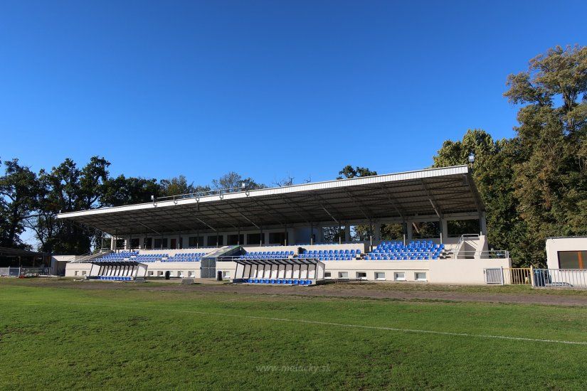 Štadión v Zámockom parku po rekonštrukcii žije nielen futbalom