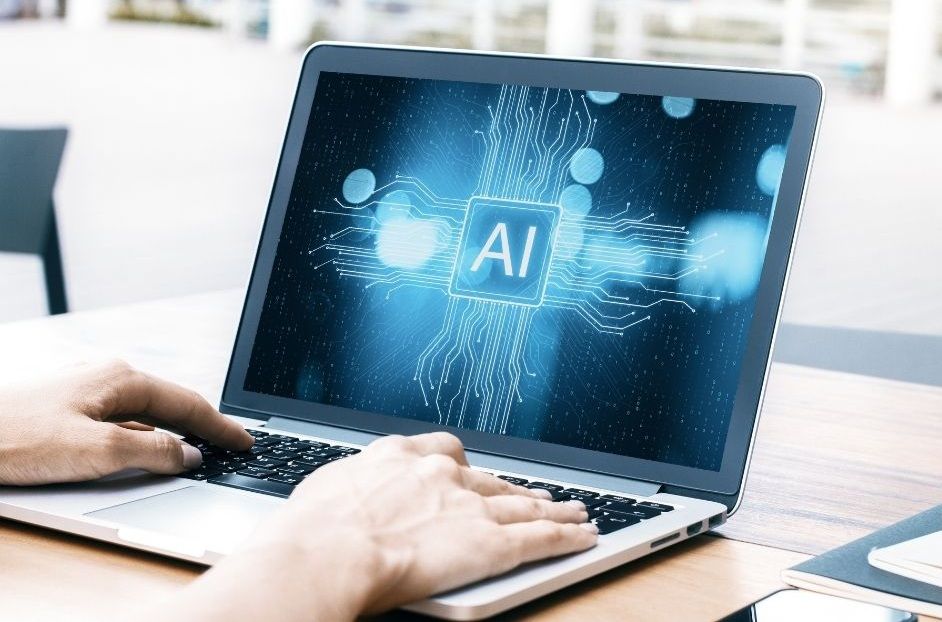 Eximbanka nastavila pravidlá pre bezpečné používanie umelej inteligencie