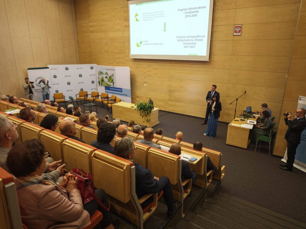 IMGW-PIB na konferencji „10 lat Projektu Doradztwa Energetycznego dla energii i klimatu”