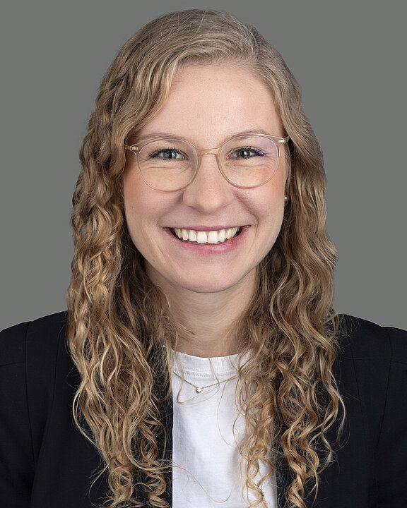 Auszeichnung für Düsseldorfer Ärztin und Wissenschaftlerin Dr. Theresa Tenge erhält Förderpreis der Wissenschaft der DGP