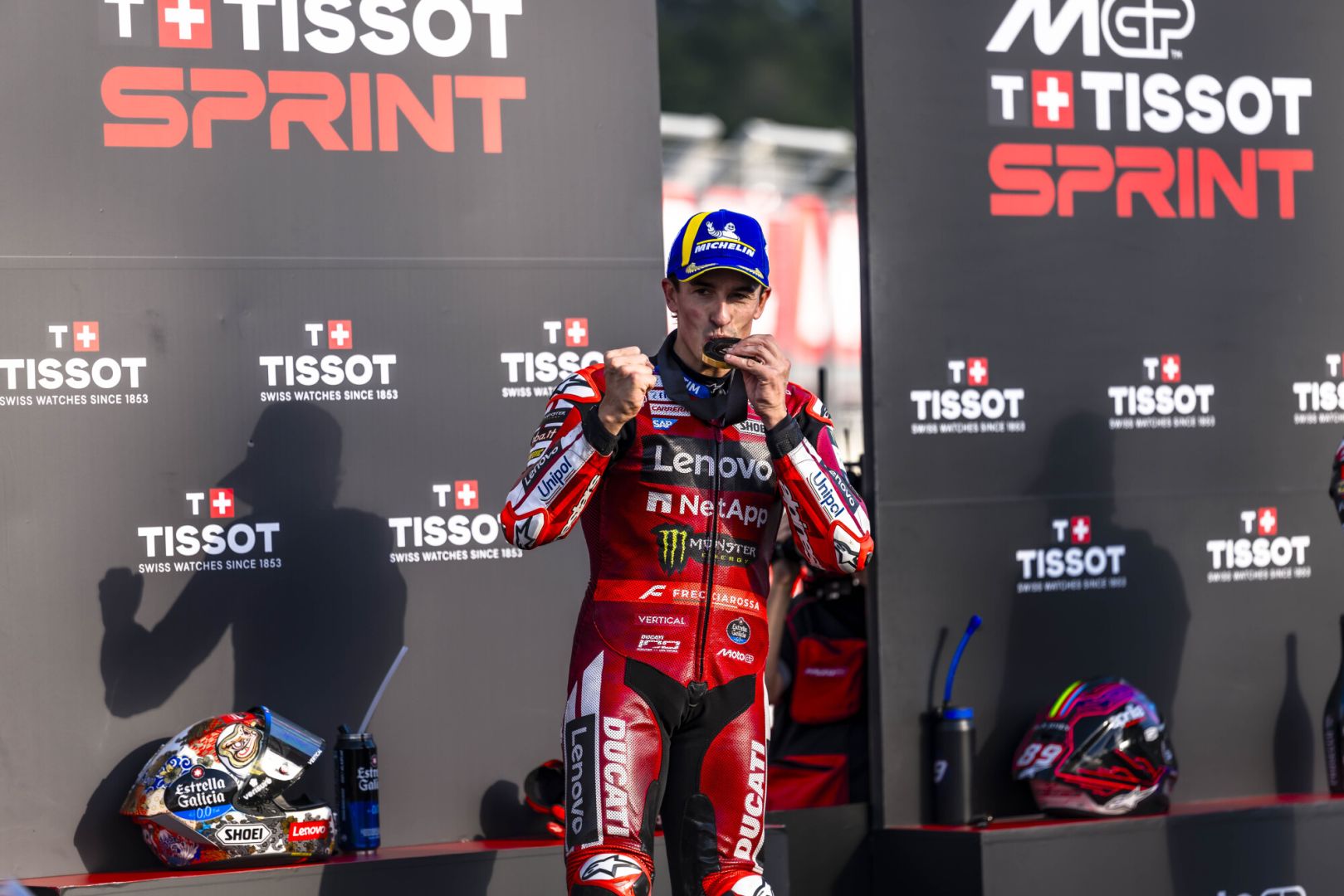 Marc Márquez puts together the perfect Sprint at Motegi, taking the win with the Ducati Lenovo Team. Francesco Bagnaia retires in the closing stages