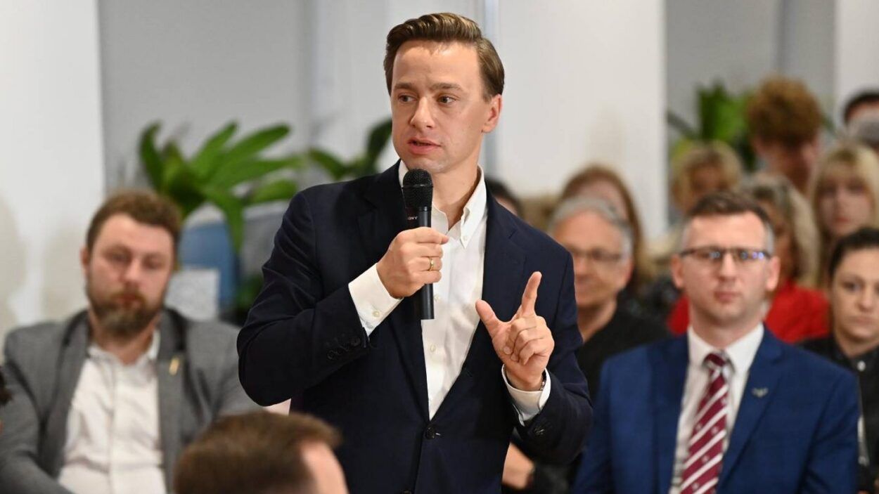Transkrypcja związków jednopłciowych to coś więcej niż ideologiczna ofensywa lewicy