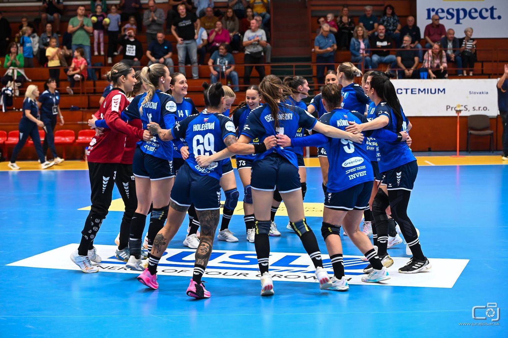EURÓPSKE POHÁRE: ŠAĽA POSTÚPILA DO 3. KOLA, DAC SI PRIVIEZOL Z TALIANSKA REMÍZU