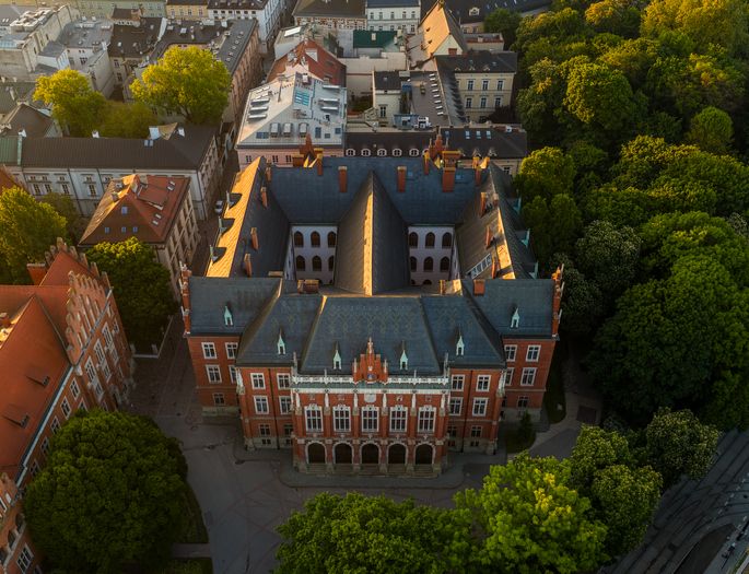 Ranking Top 2% Scientists 2025: coraz więcej naukowców związanych z UJ