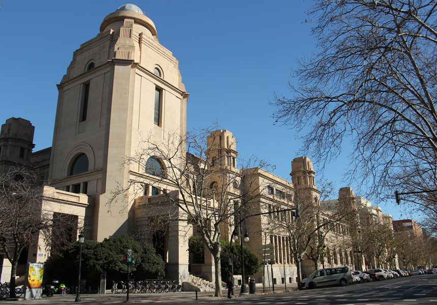 La UV, mejor universidad española en compromiso social, según el Ranking CYD Universidades Sostenibles