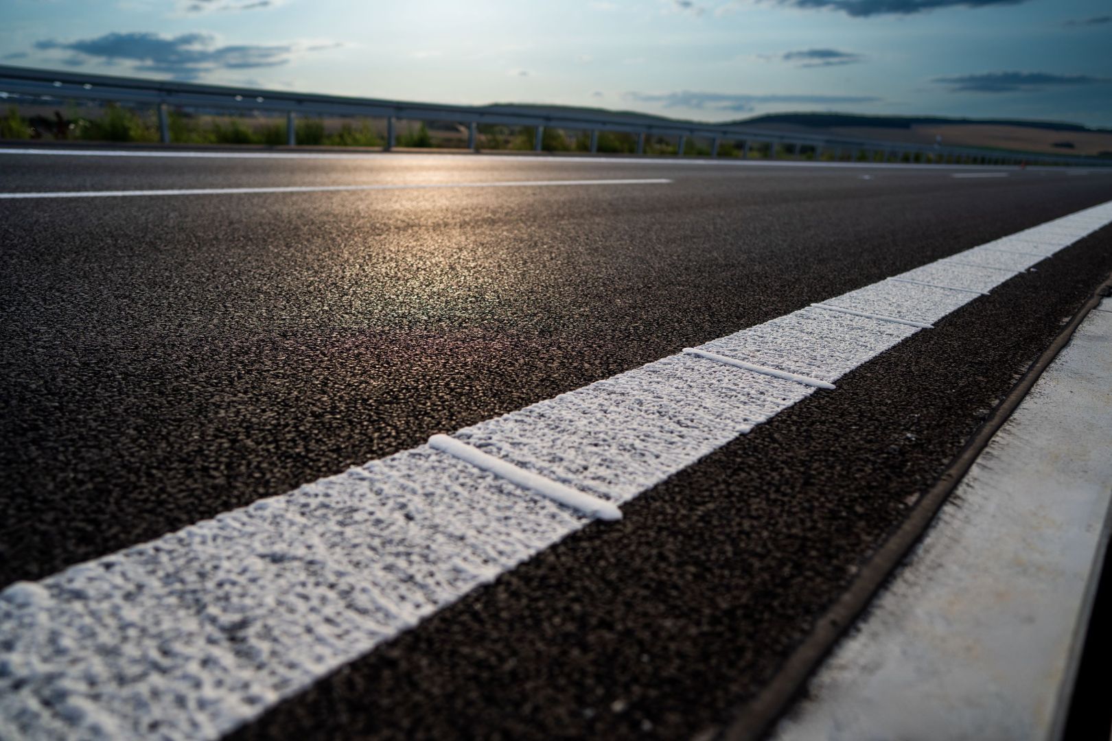 Motoristi sa dočkajú kvalitnejšej vozovky na D2 pred Stupavou