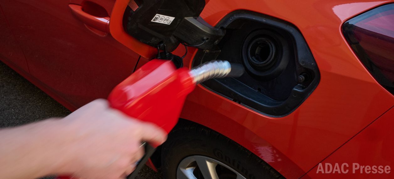 ADAC Südbayern: Tankrabatt kommt bei Super E10 nicht vollständig an