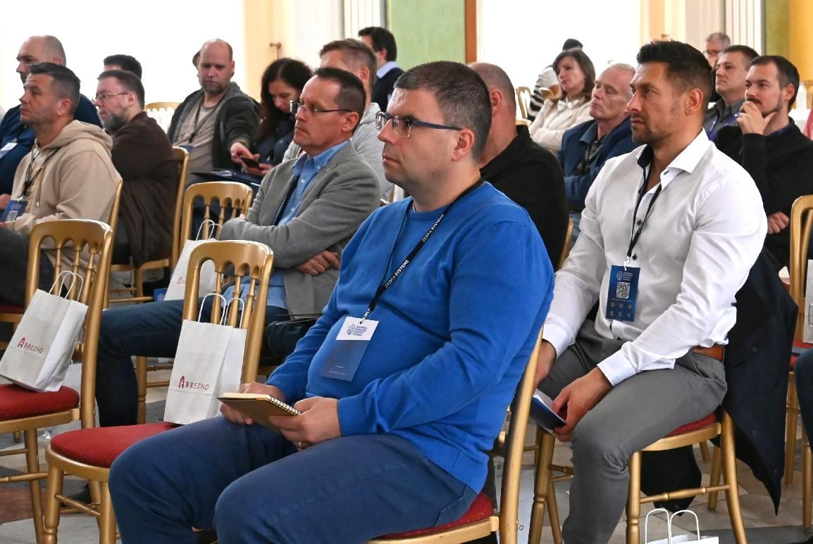 Brezno hostilo celoslovenskú konferenciu informatikov
