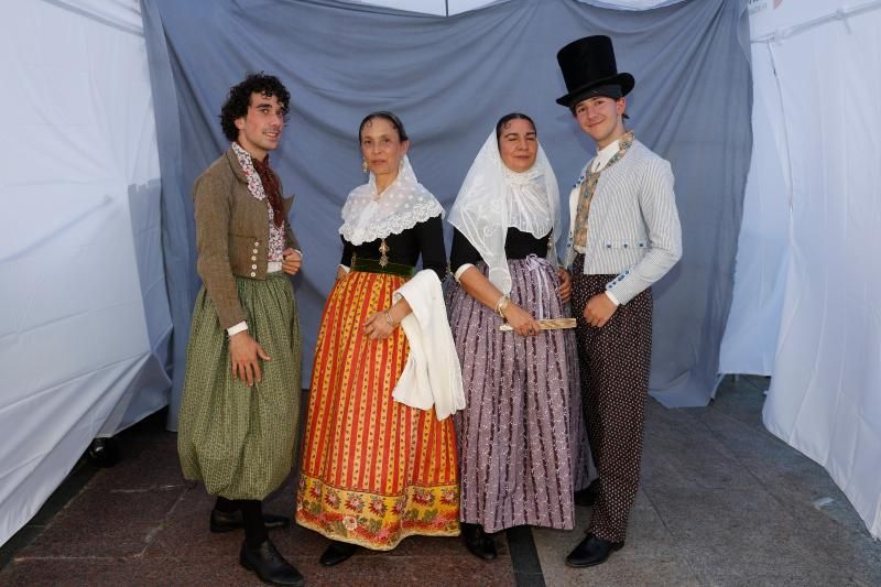 Carlota Martínez y Santiago Trueba, ganadores deL XIV Concurso de Traje Aragonés