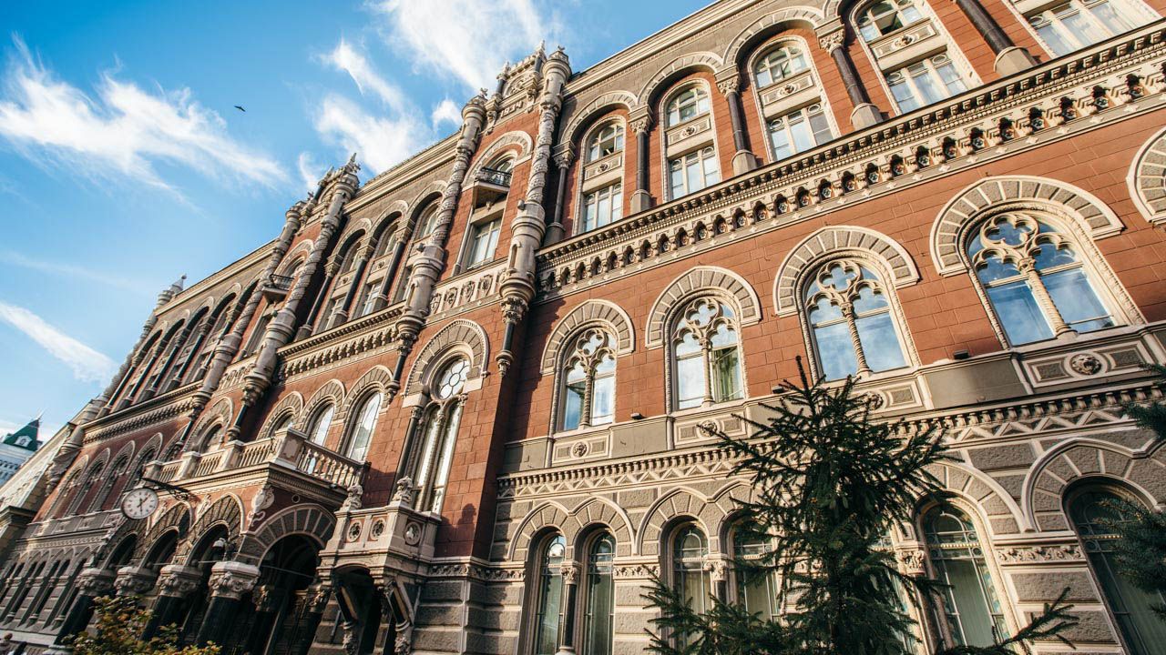 До чотирьох фінансових компаній застосовано заходи впливу