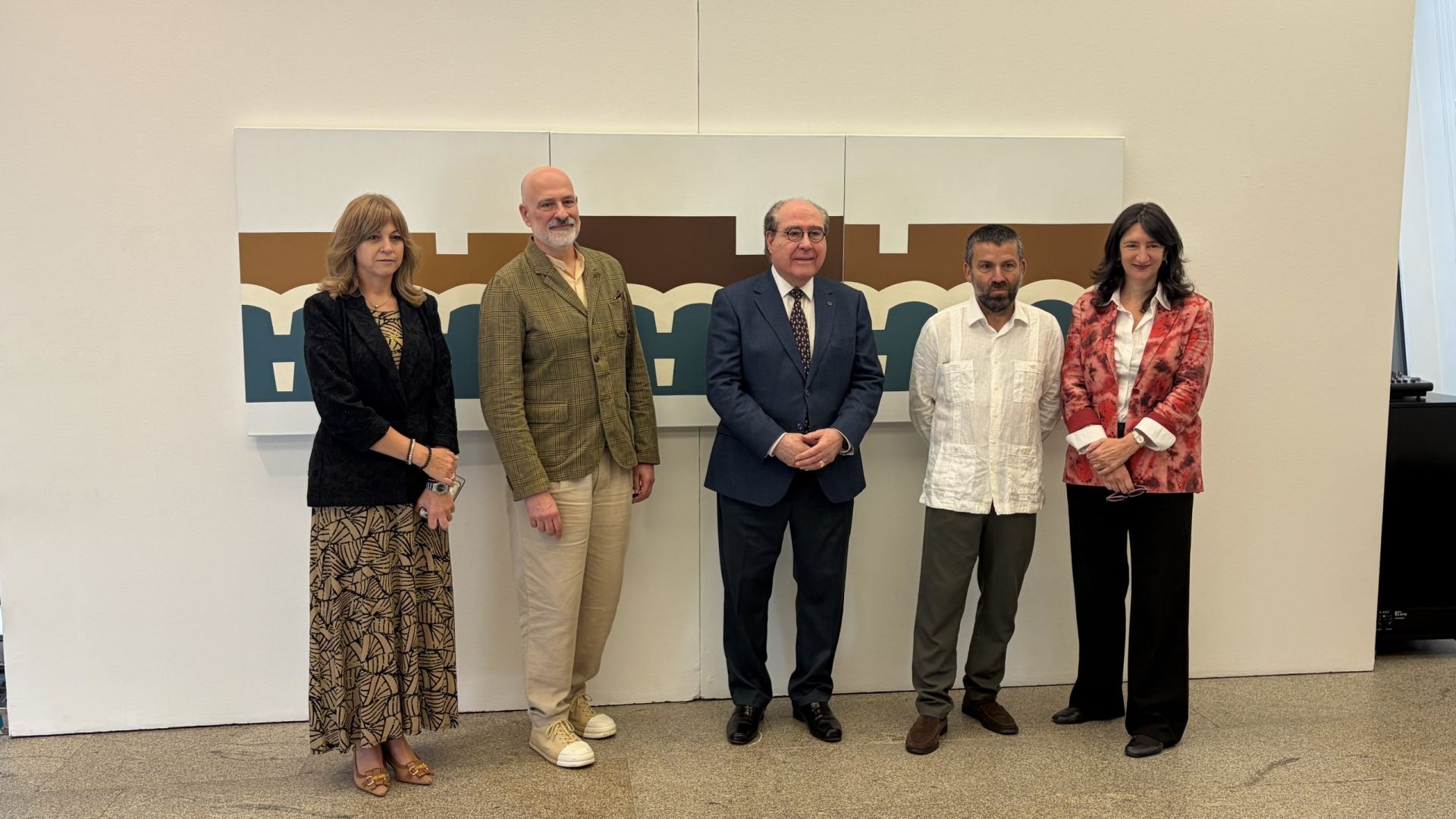 Afundación presenta la muestra «Vítor Mejuto. A Coruña cidade», la abstracción geométrica que el artista dedica a la arquitectura de la ciudad herculina