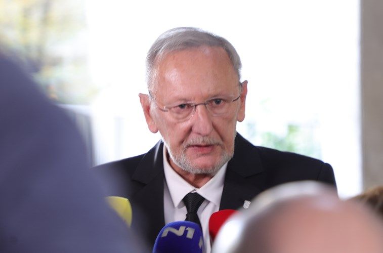 Ministar Božinović: Policija istražuje poruke zastrašivanja novinara