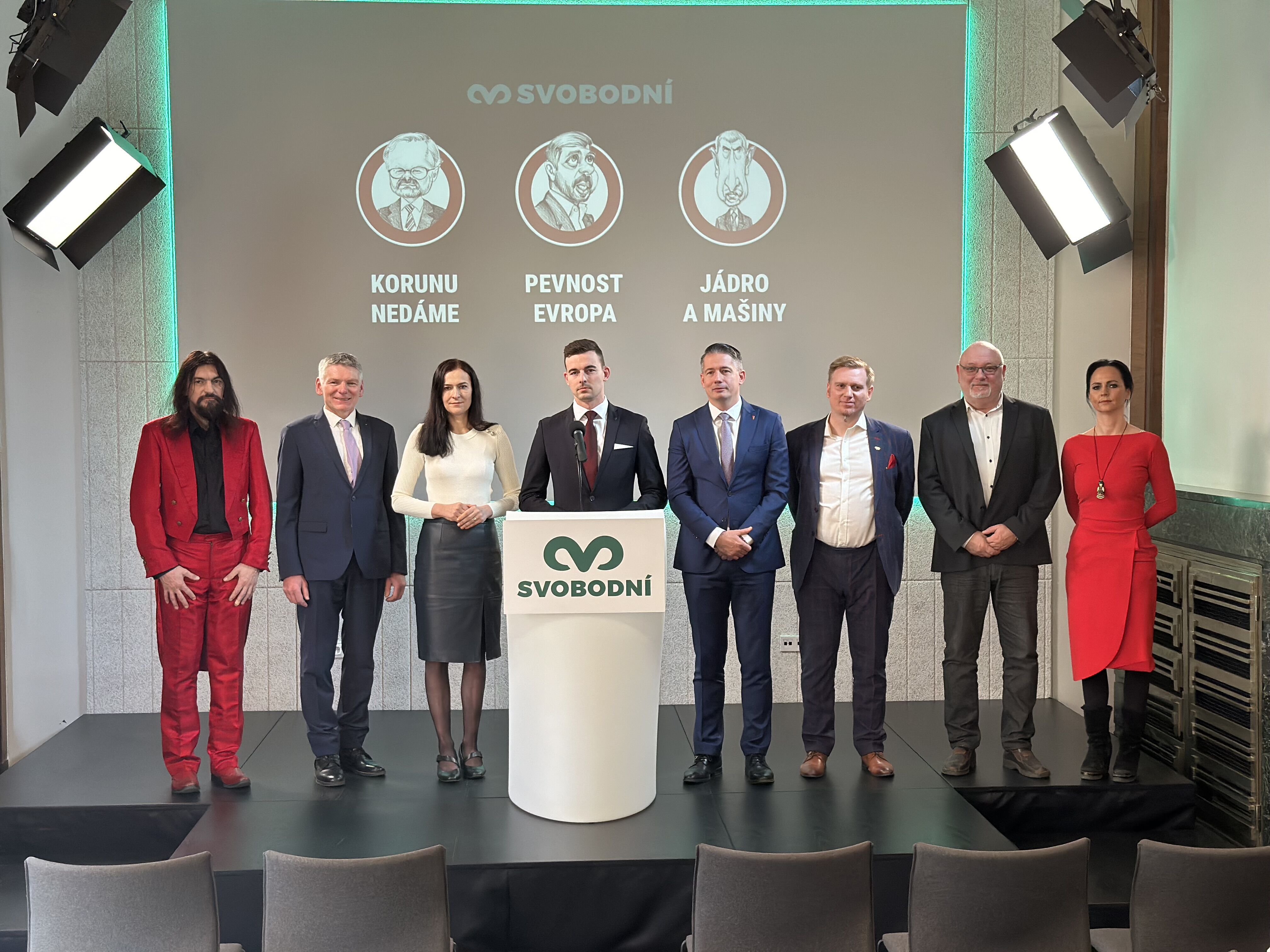 Markéta Šichtařová se rozhodla kandidovat do Senátu. Svobodní představili kandidáty do evropských voleb a odhalili hlavní příčiny problémů ČR.