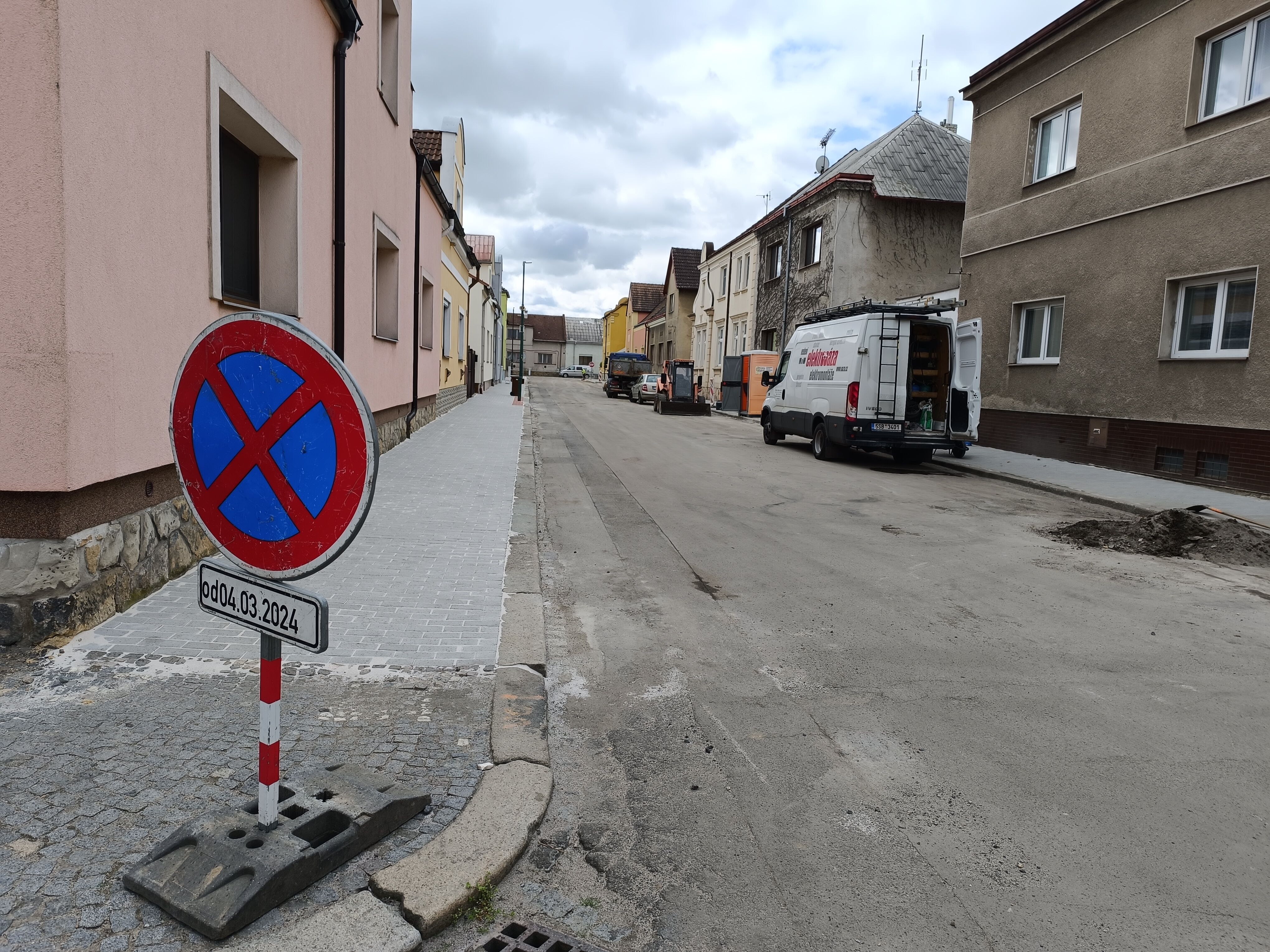 Ulice Boženy Němcové bude mít nový povrch