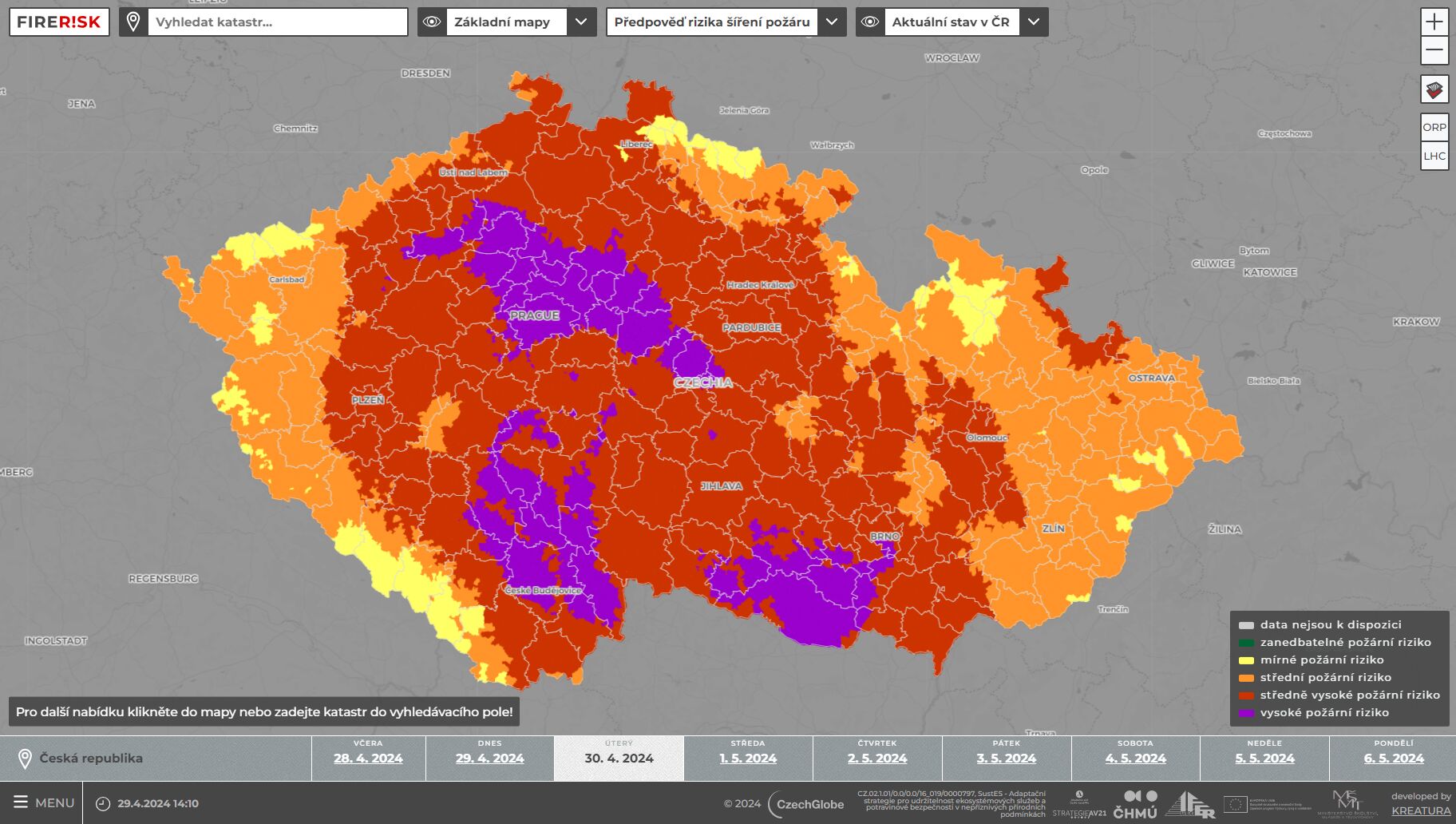 Riziko šíření požáru bude v úterý až extrémní, varují odborníci