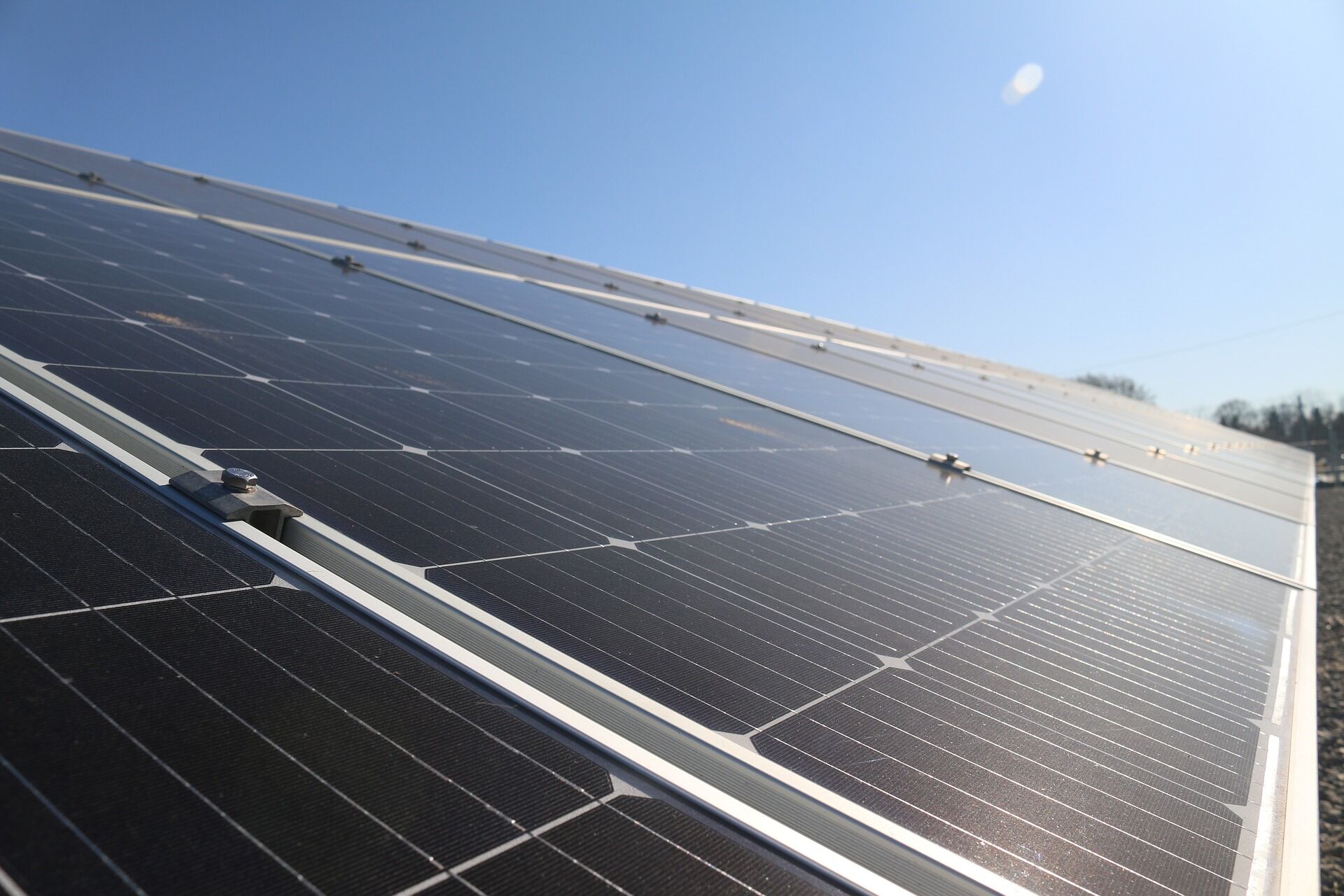 Město Nymburk plánuje výstavbu devíti fotovoltaických elektráren