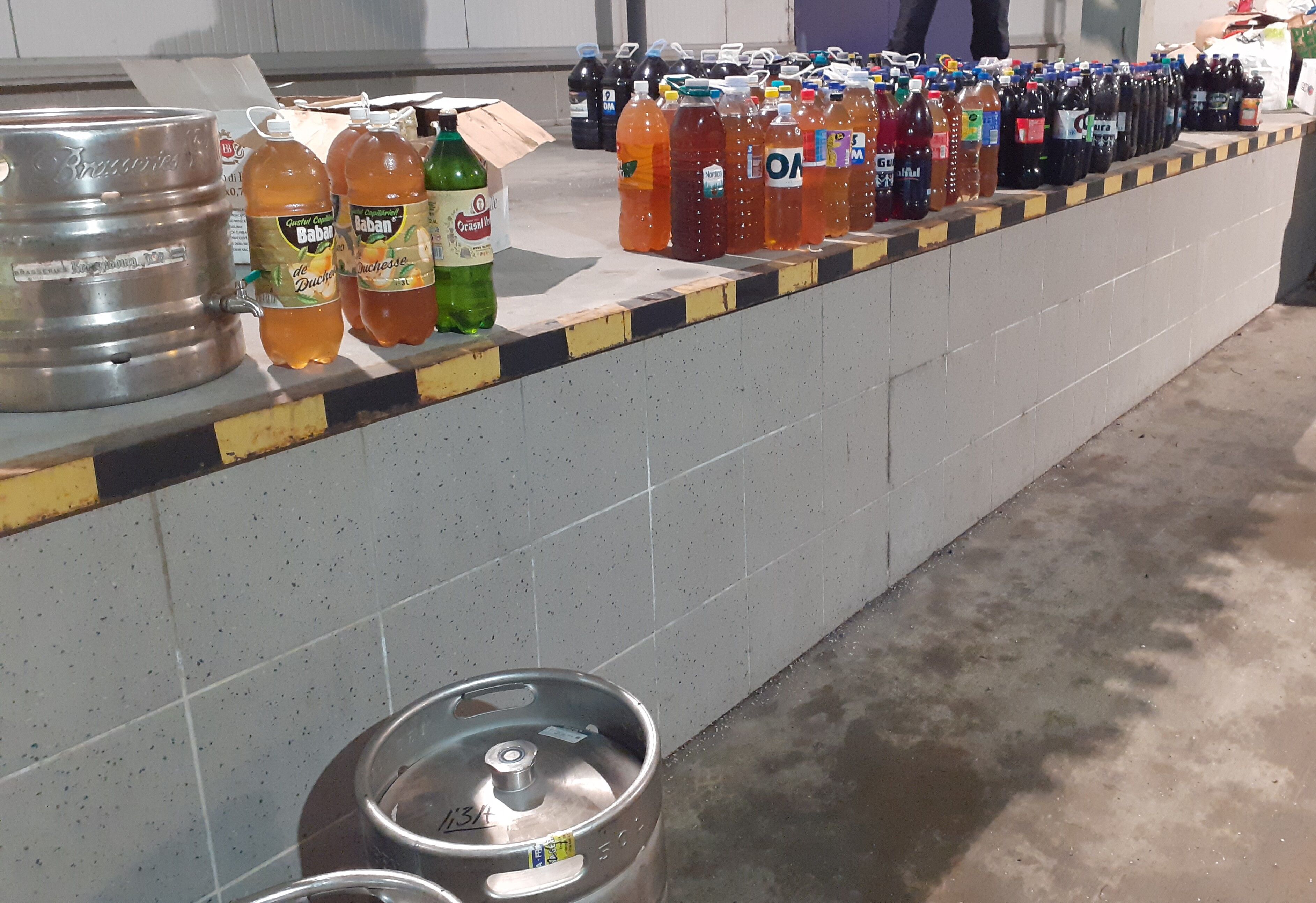 Další záchyt nezdaněného alkoholu z Balkánu