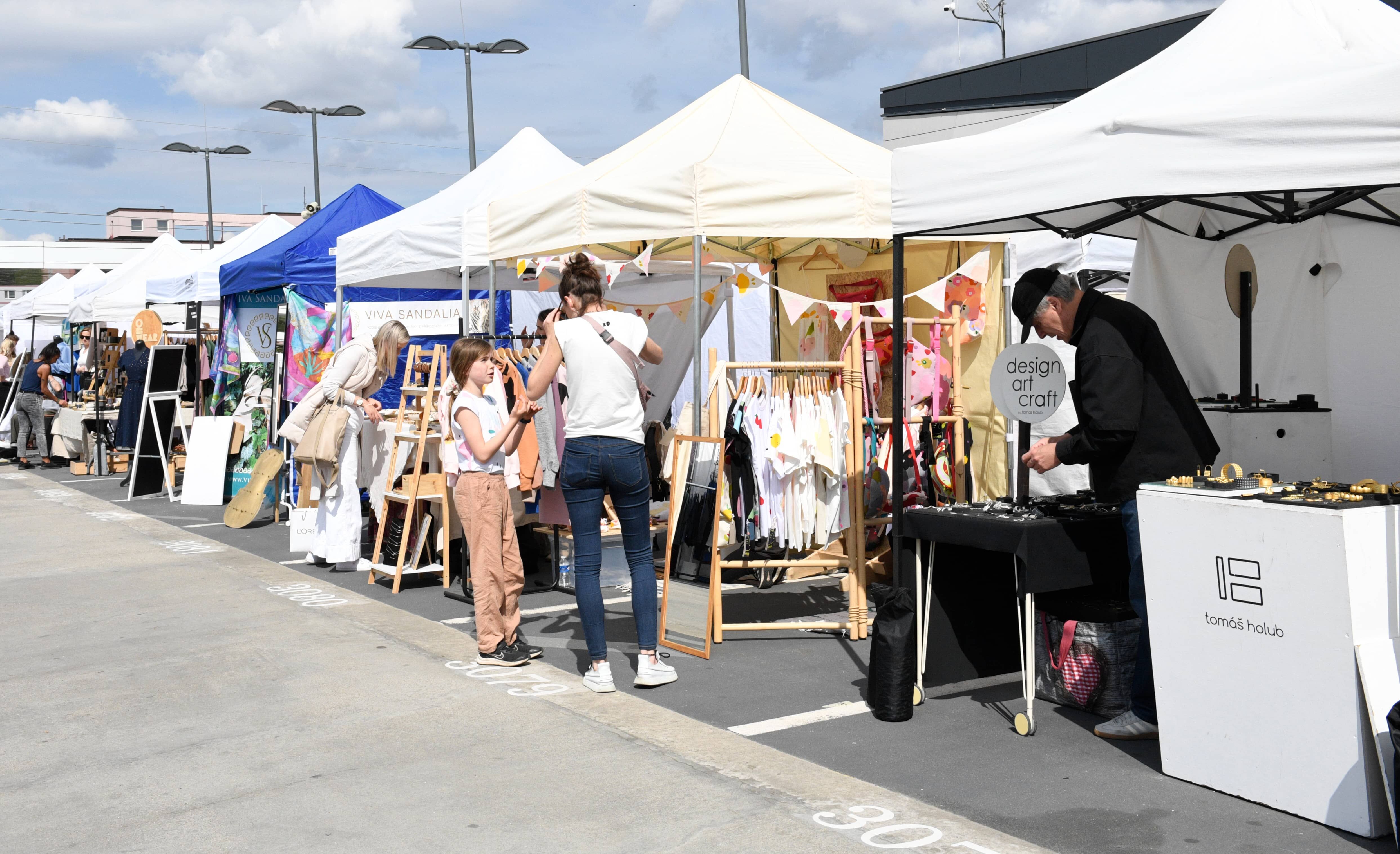 PURE fest - o víkendu se konal nový typ design marketu, který propojil kulturní zážitky a udržitelnost